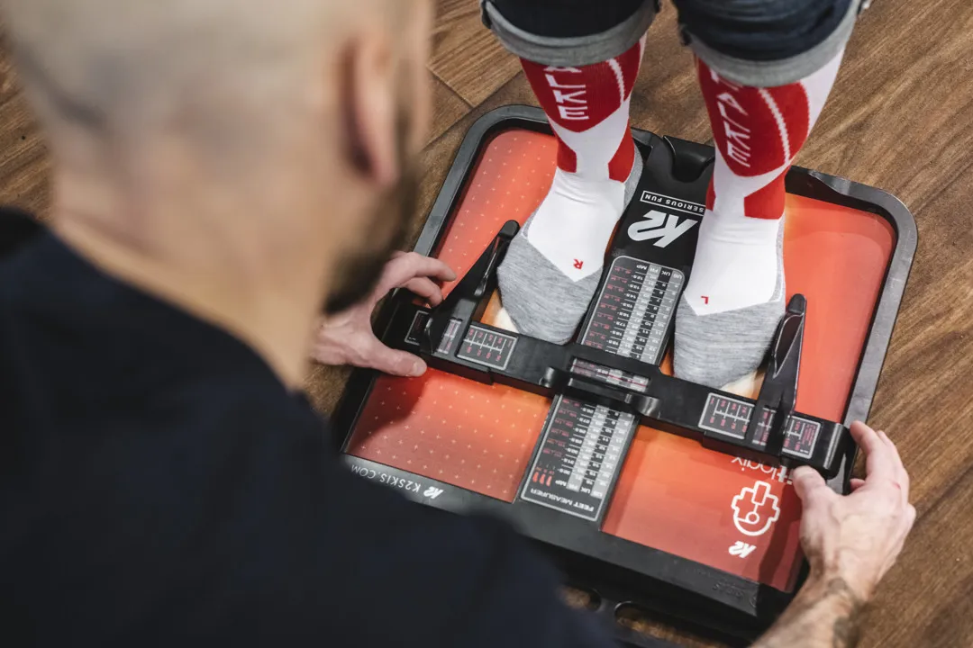 Custom-moulded insoles for alpine boots